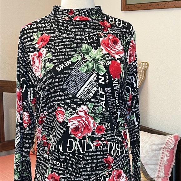 Almost Famous Black Floral Newsprint Long Sleeve Bodycon Dress size 1X - Picture 3 of 16